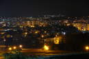 Нощна снимка на Стара Загора от паметника Самарско знаме